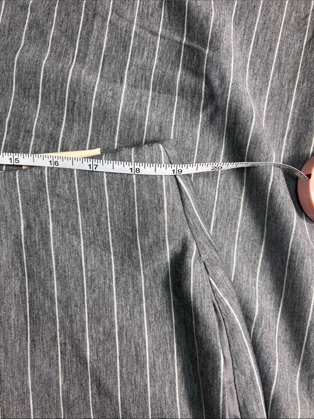 Lane Bryant Gray Pinstripe Wide Leg high rise Pants size 20 - Picture 4 of 8